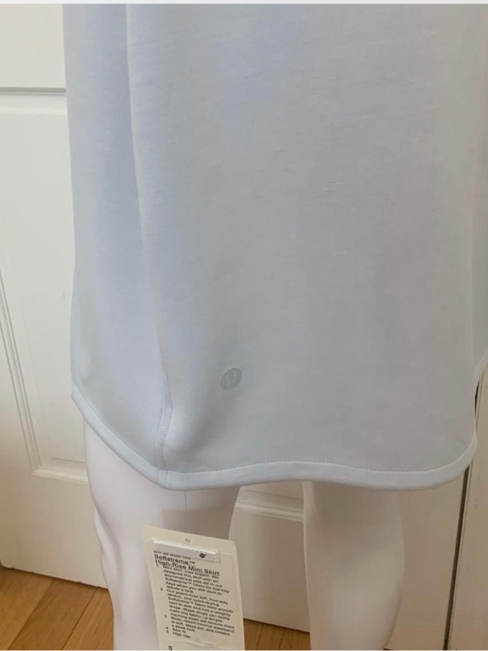 Lululemon Softstreme light blue mini skirt size XL NWT
